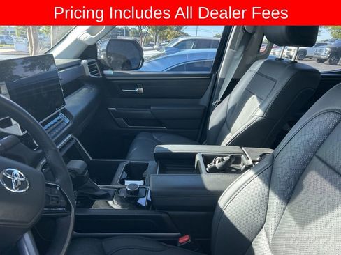 Used 2022 Toyota Tundra SR5 RWD image 10
