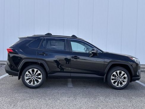New 2025 Toyota RAV4 XLE Premium image 6