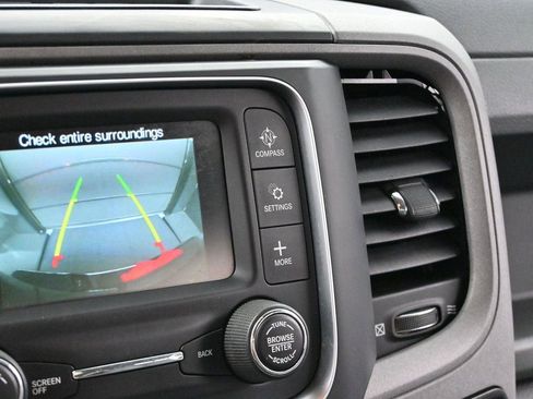 Used 2018 RAM 2500 Tradesman w/ Chrome Appearance Group AWD/4WD image 22