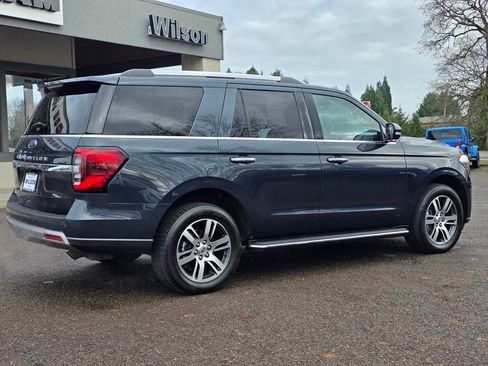 Used 2023 Ford Expedition Limited image 37