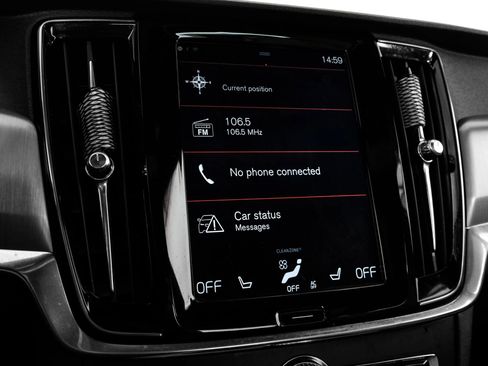 Used 2017 Volvo S90 T6 Momentum w/ Vision Package image 30