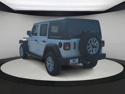 Used 2023 Jeep Wrangler Sport S image 6