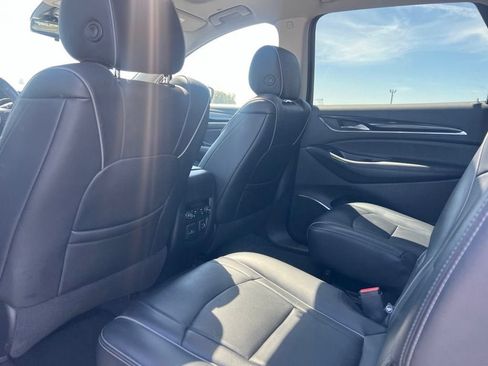 Used 2021 Buick Enclave Avenir w/ LPO, Cargo Package FWD image 9