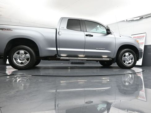Used 2011 Toyota Tundra 4x4 Double Cab image 37