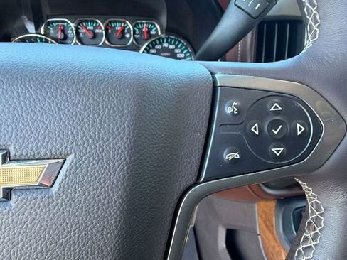 Used 2015 Chevrolet Silverado 1500 High Country w/ High Country Premium Package image 26