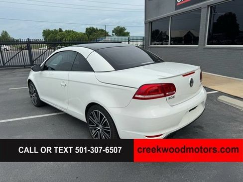 Used 2013 Volkswagen Eos FWD image 3