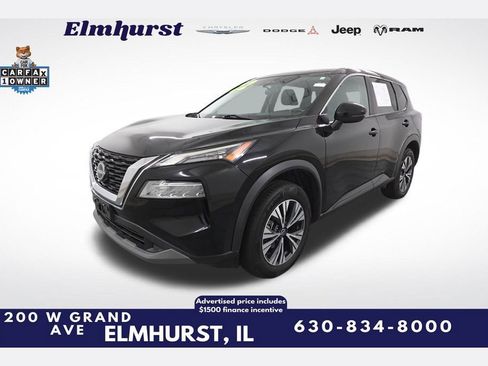 Used 2022 Nissan Rogue SV image 1