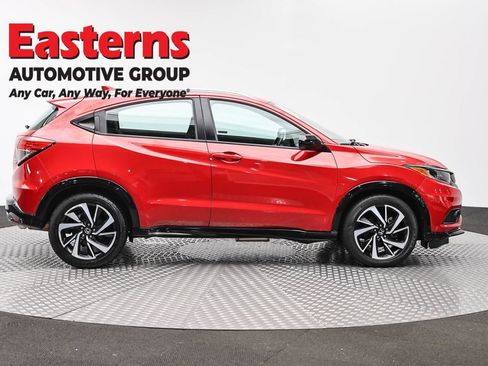 Used 2019 Honda HR-V Sport image 4