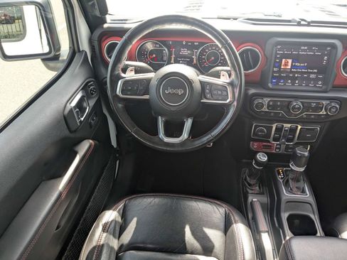 Used 2020 Jeep Gladiator Rubicon AWD/4WD image 16