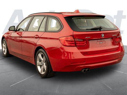 Used 2014 BMW 328i xDrive Wagon AWD/4WD image 2