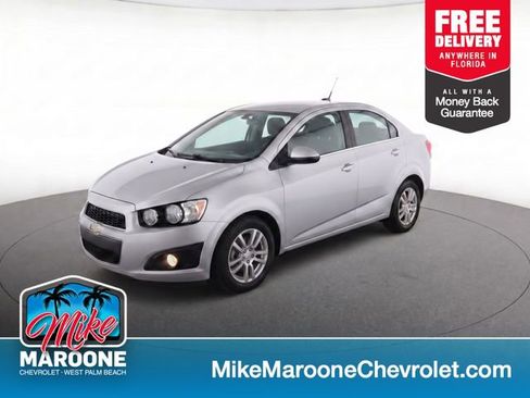 Used 2015 Chevrolet Sonic LT w/ Wheels and Fog Lamp Package FWD image 1