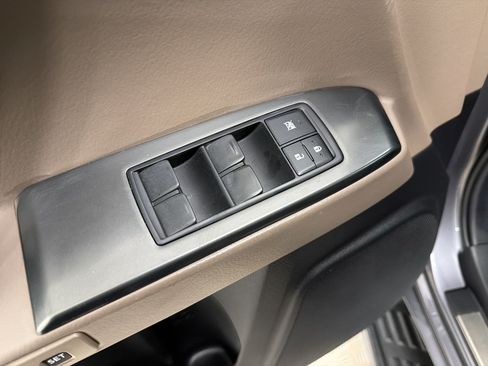 Used 2023 Lexus GX 460 Premium AWD/4WD image 14