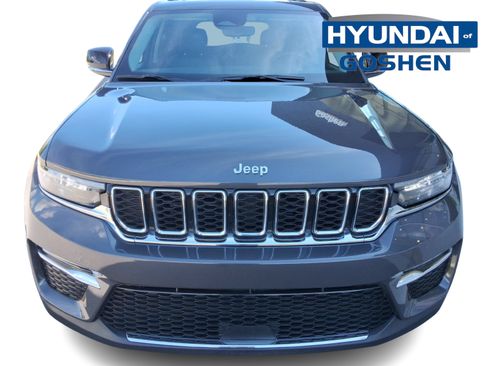 Used 2023 Jeep Grand Cherokee Limited AWD/4WD image 2