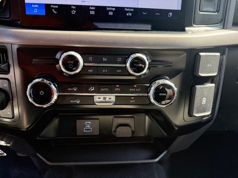 Used 2024 Ford F150 XLT image 15