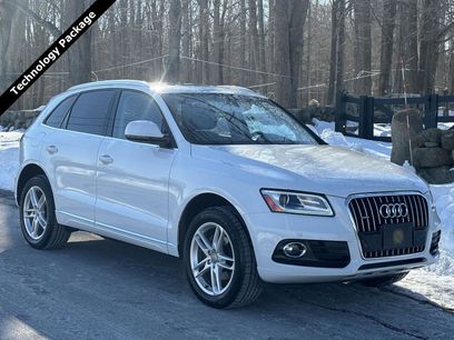 Used 2017 Audi Q5 2.0T Premium Plus w/ Technology Package