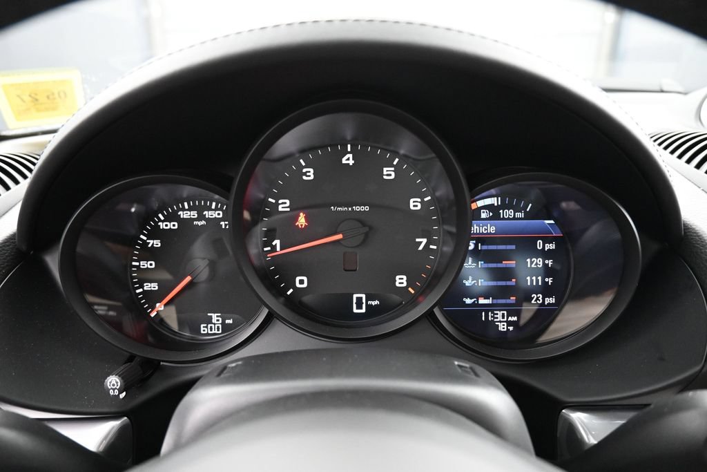 Certified 2024 Porsche 718 Cayman RWD image 19