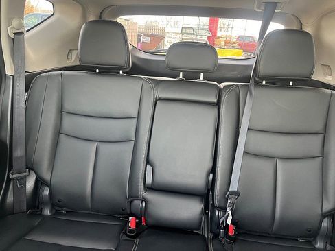 Used 2023 Nissan Murano SV image 42