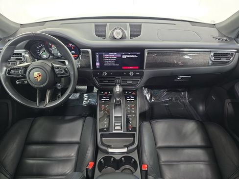 Certified 2025 Porsche Macan GTS AWD/4WD image 13