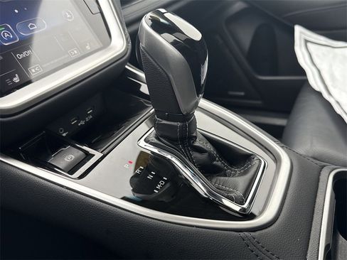 Used 2022 Subaru Outback Limited image 22