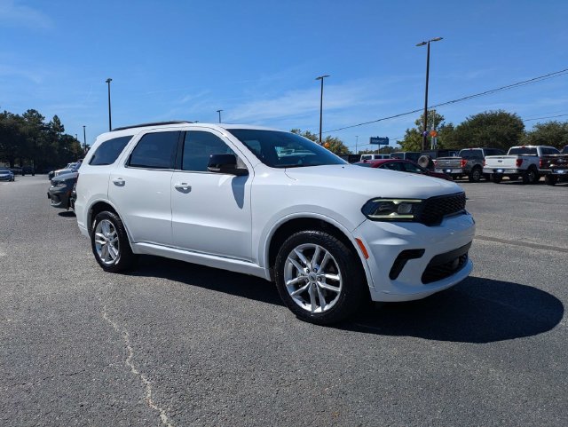 Used 2024 Dodge Durango GT AWD/4WD image 3