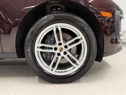 Certified 2026 Porsche Macan Turbo AWD/4WD image 13