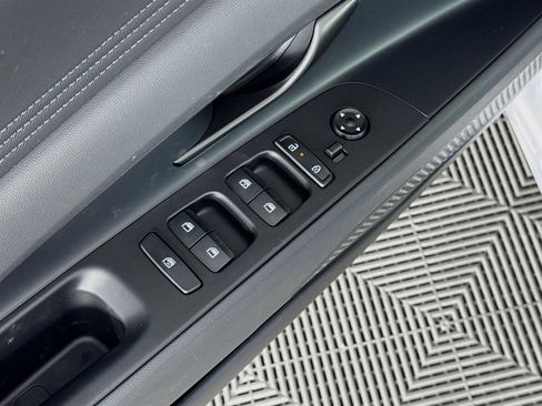 New 2026 Hyundai Elantra SEL Sport Premium FWD image 19