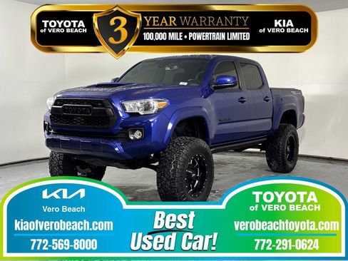 Used 2022 Toyota Tacoma TRD Sport w/ Technology Package RWD image 1