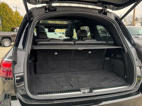 Used 2025 Mercedes-Benz GLS 450 4MATIC image 19