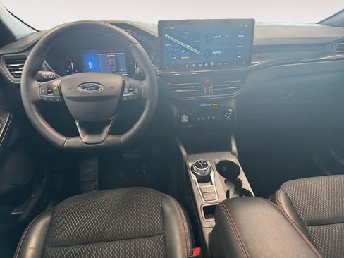 Used 2025 Ford Escape ST-Line Select w/ Tech Pack #1 image 4