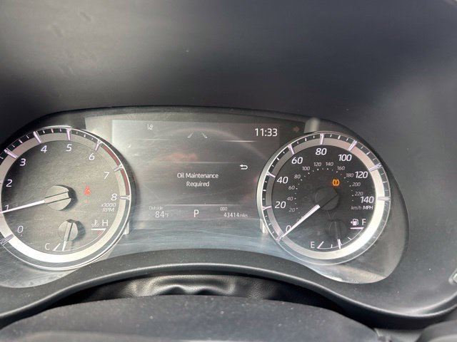 Used 2023 Toyota Highlander XLE AWD/4WD image 16