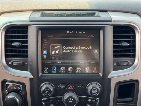 Used 2016 RAM 1500 Big Horn AWD/4WD image 3