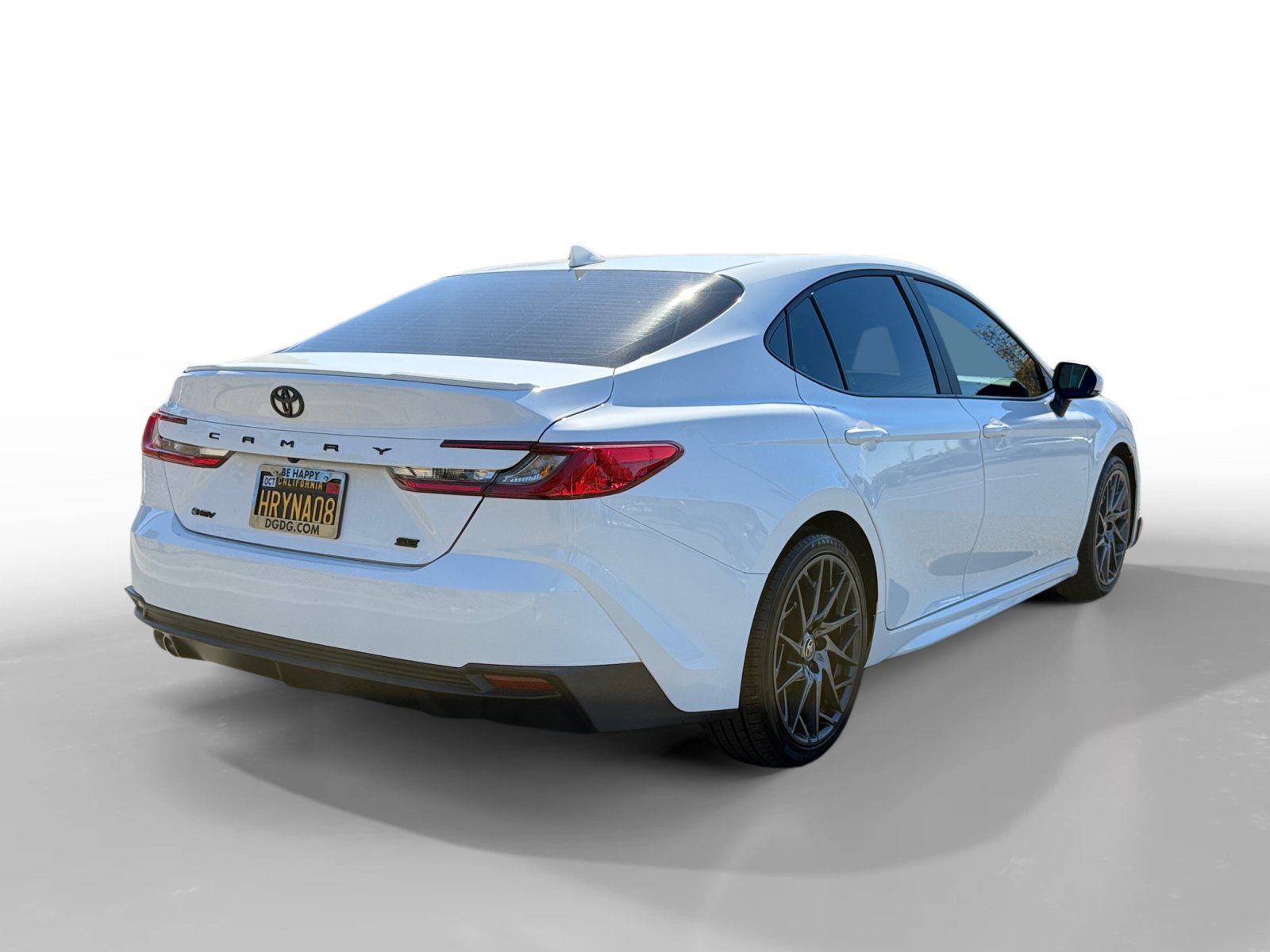 Used 2026 Toyota Camry SE FWD image 5