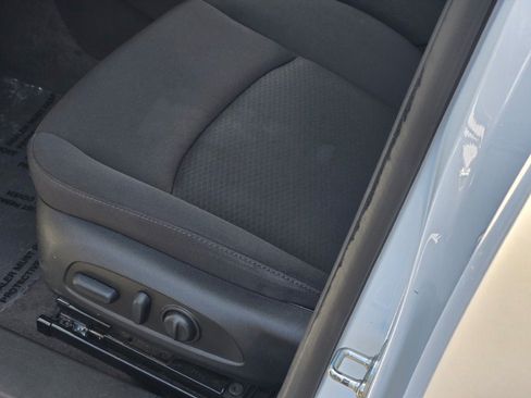 Certified 2025 Chevrolet Malibu LT FWD image 21
