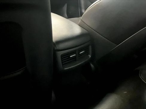 Used 2022 Dodge Challenger GT w/ Plus Package RWD image 12