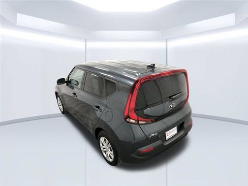 Used 2020 Kia Soul LX FWD image 35