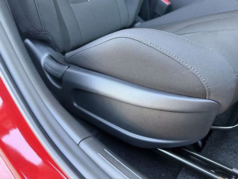 New 2025 Hyundai Elantra SEL image 26