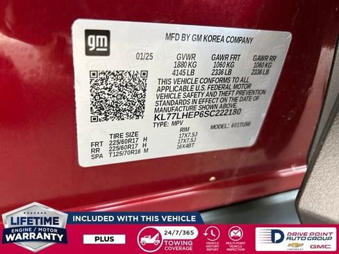 Used 2025 Chevrolet Trax LT FWD image 30