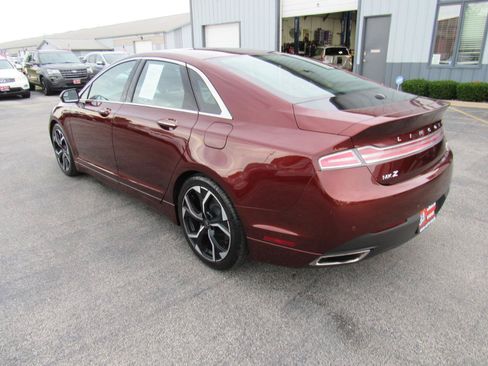 Used 2016 Lincoln MKZ AWD image 4