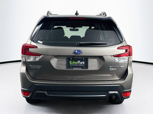 Used 2024 Subaru Forester Premium AWD/4WD image 7