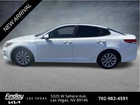 Used 2018 Kia Optima EX w/ Premium Package FWD image 8