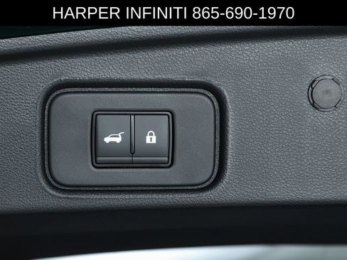 Used 2025 Nissan Pathfinder SL image 68