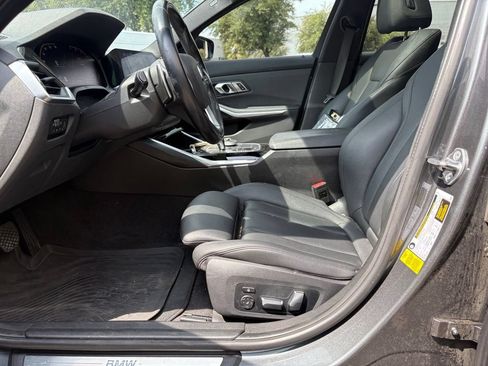 Used 2019 BMW 330i Sedan w/ Convenience Package RWD image 9
