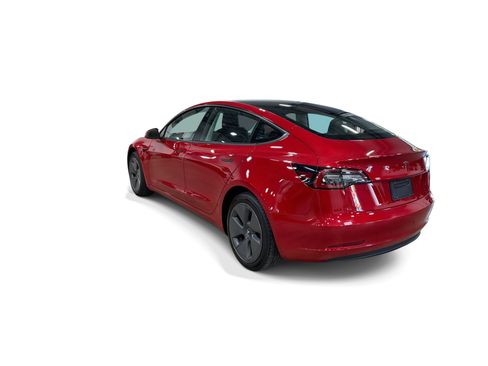 Certified 2022 Tesla Model 3 RWD image 4