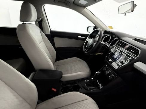 Used 2020 Volkswagen Tiguan S FWD image 35