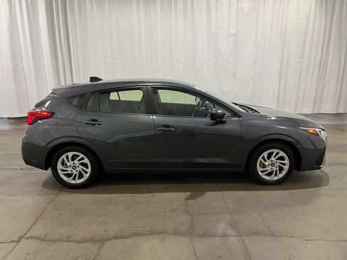 Used 2024 Subaru Impreza 2.0i AWD/4WD image 3