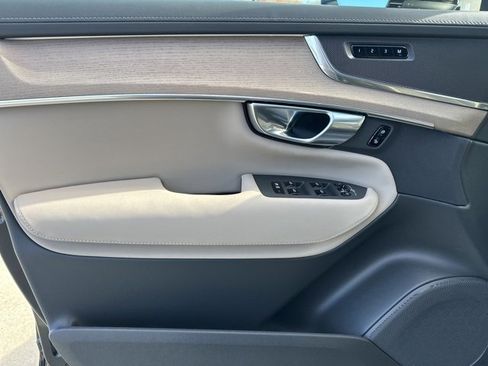 New 2026 Volvo XC90 B5 Plus image 12