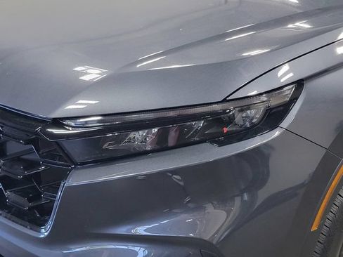 Certified 2026 Honda CR-V Sport Touring image 9