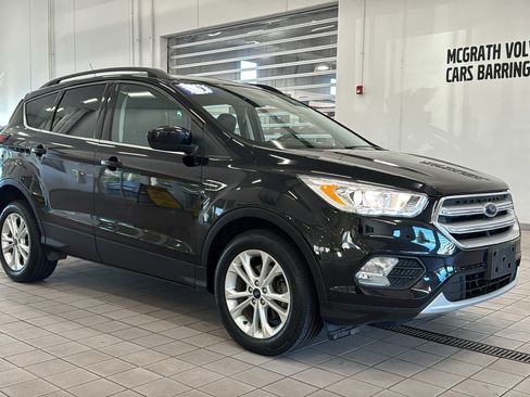 Used 2019 Ford Escape SEL FWD image 3