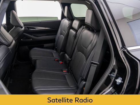 Certified 2026 INFINITI QX60 Luxe w/ Cargo Package image 20