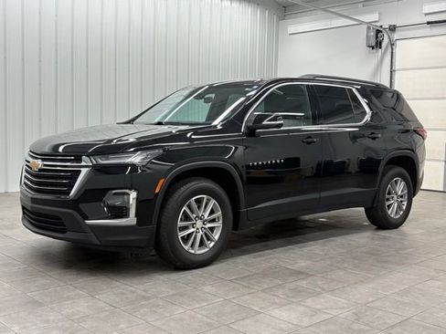 Used 2022 Chevrolet Traverse LT image 5